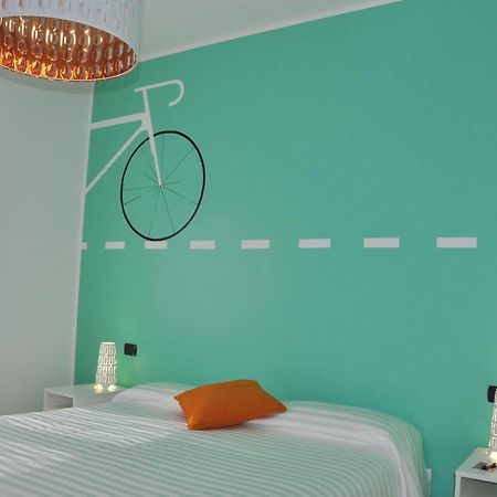 Lo Scoiattolo Piedmont Bike Hotel Pralormo Dış mekan fotoğraf