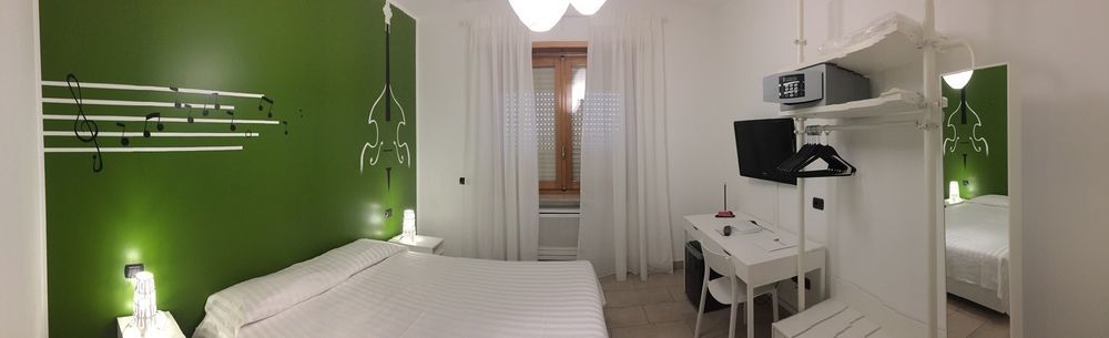 Lo Scoiattolo Piedmont Bike Hotel Pralormo Dış mekan fotoğraf